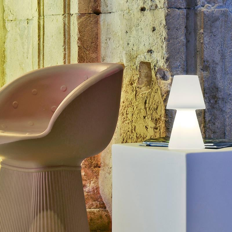 LAMPADA DA TAVOLO MODELLO LOLA 20 RGB BIANCA BATTERIA RICARICABILE TOUCH 11X20h COD.698