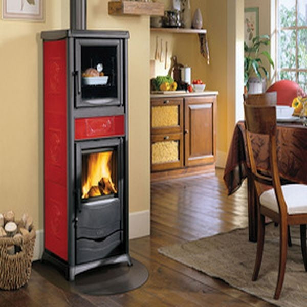 STUFA A LEGNA IN GHISA LA NORDICA EXTRAFLAME MOD. ROSSELLA PLUS FORNO EVO 9,1 KW