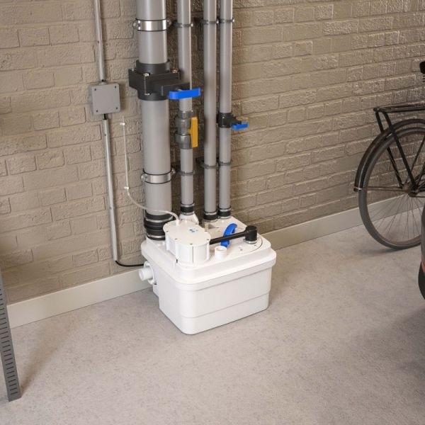 STAZIONE DI SOLLEVAMENTO TRITURATORE SFA SANITRIT SANICUBIC 1